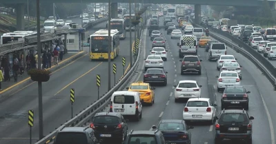 İstanbul'da Bugün Kapalı Yollar: 16 Mart 2026 Güncel Güzergah Rehberi!